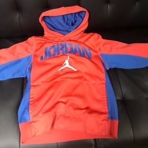 Boys Jordan pull over hoodie size 12/13